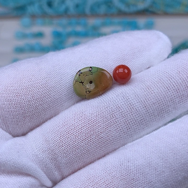 南红玛瑙未镶嵌珠宝奇石