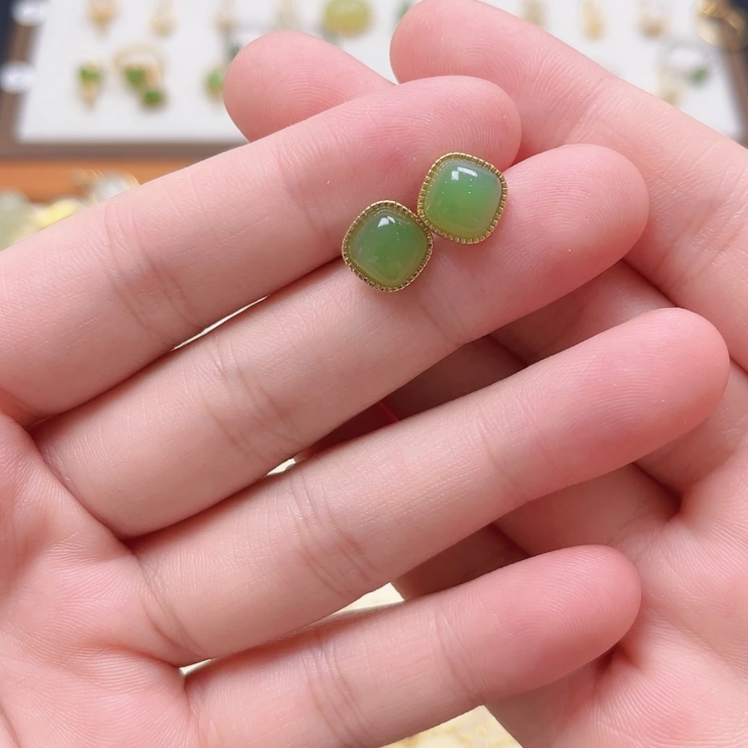 永***春银S925镶嵌和田玉耳饰