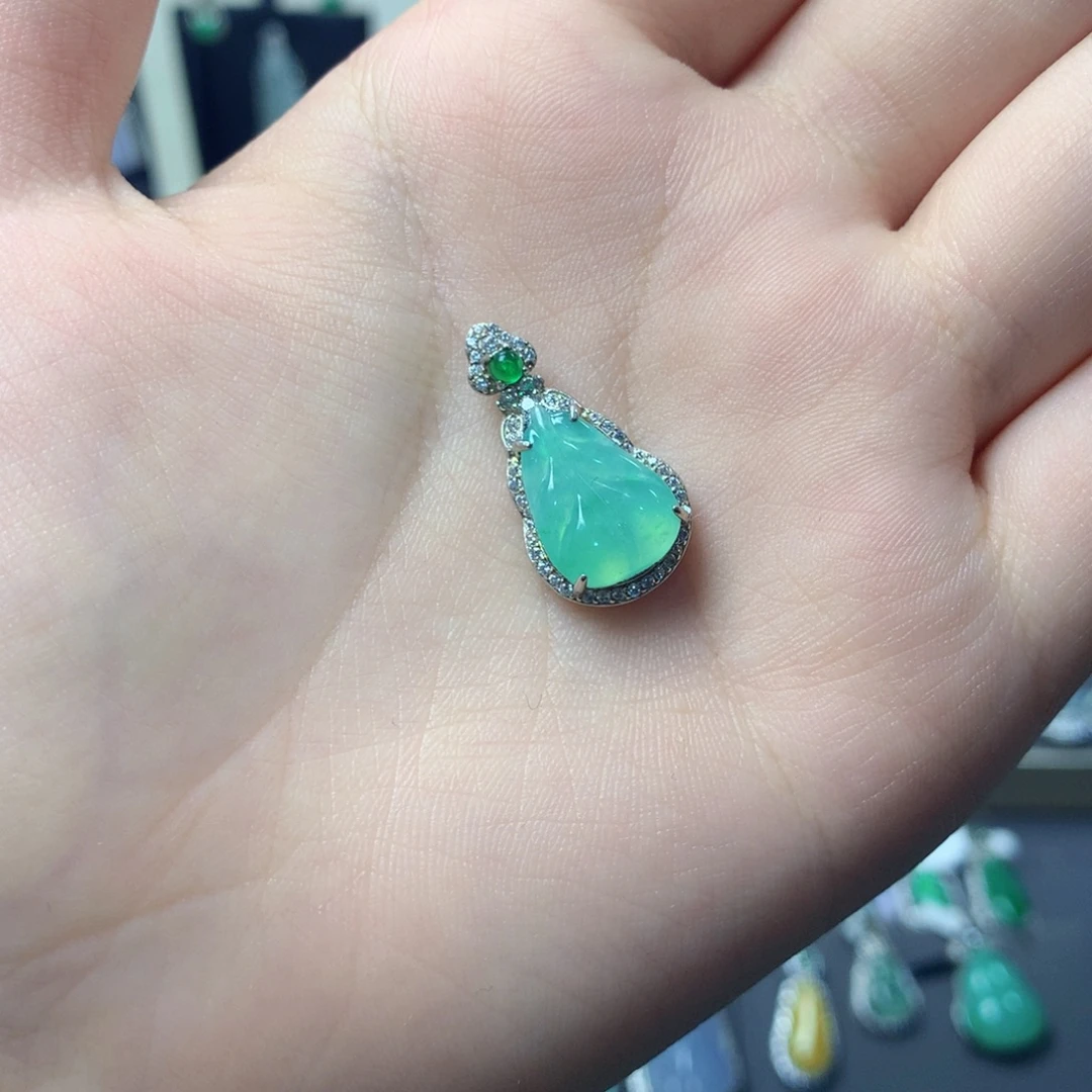 翡翠银S925镶嵌挂件