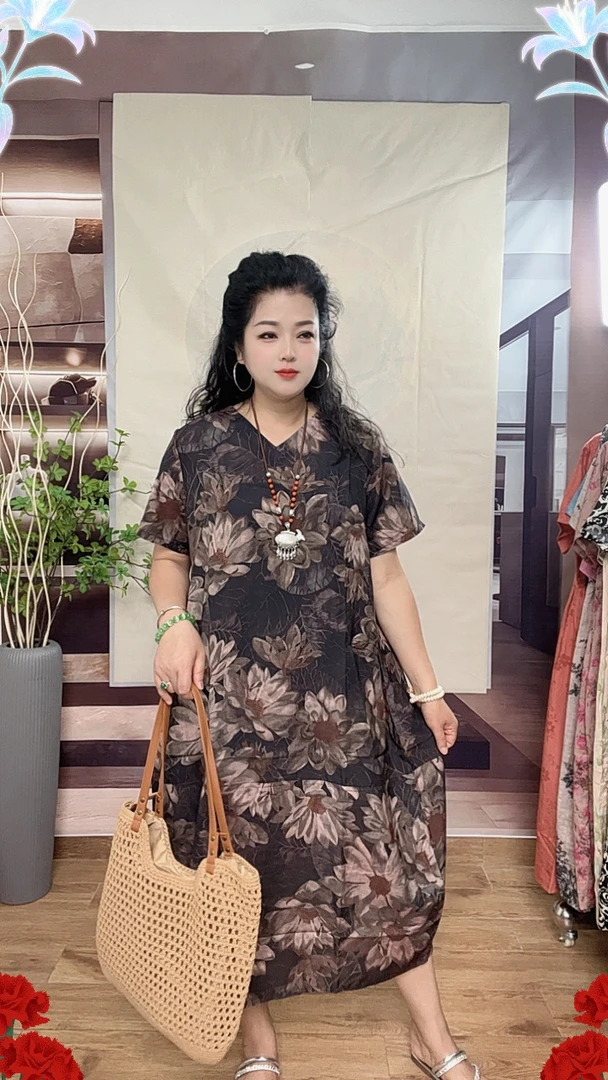 0型裙夏季葵花V领爆款数码提花高端气质显瘦拼接潮流打造素颜女装