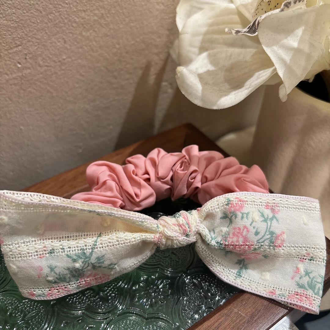 气质小花蝴蝶结发圈T111