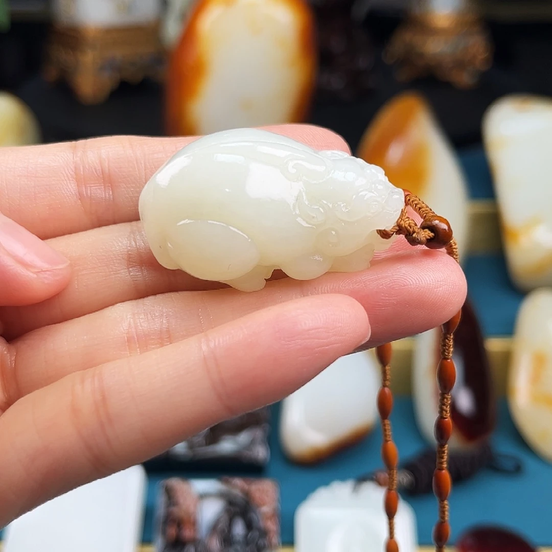 凡门玉府 精品和田玉 貔貅