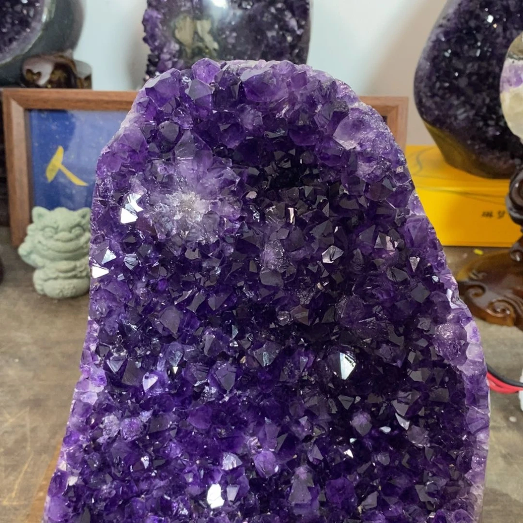 未镶嵌水晶大型摆件（非配饰）