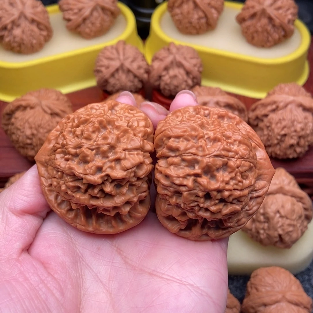 桃核把件麒麟纹大官帽79.5