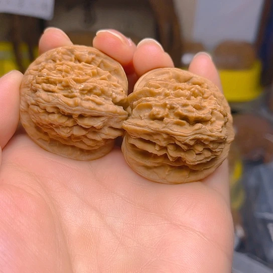 文玩核桃吊坠四座楼