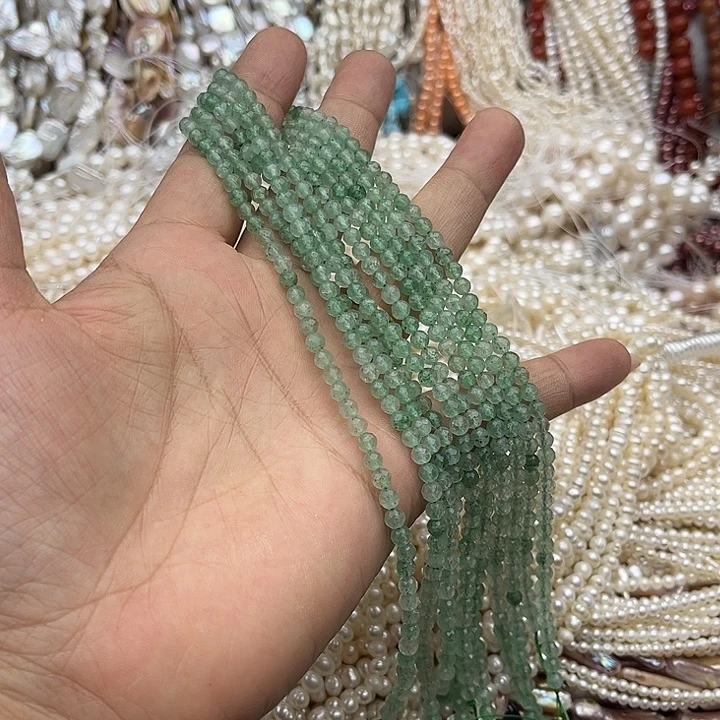 玛瑙/玉髓未镶嵌珠宝半成品一条4mm绿草莓刻面