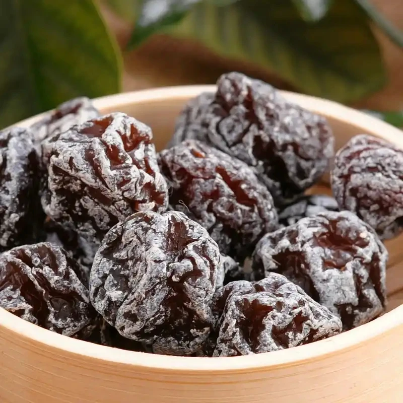 酸甜话梅，开胃消食：酸甜的味道能刺激唾液和胃液分泌，