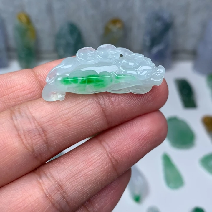 翡翠吊坠(不含链)未镶嵌