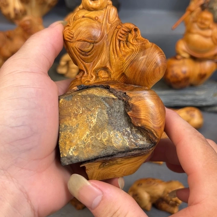 柏木（崖柏）点点，关注