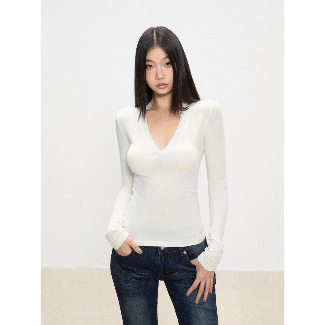 withmin凉皮 基础灵感 白色打底女早秋季内搭显瘦长袖t恤2524117