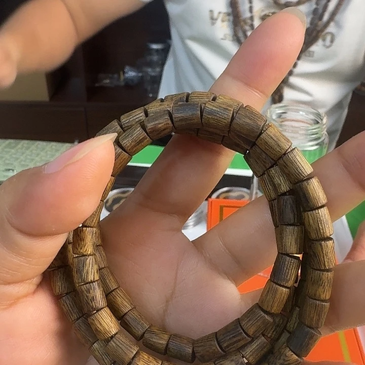 沉香碎屑沉香沉香沉香碎屑