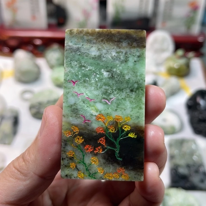 独山玉未镶嵌颈饰