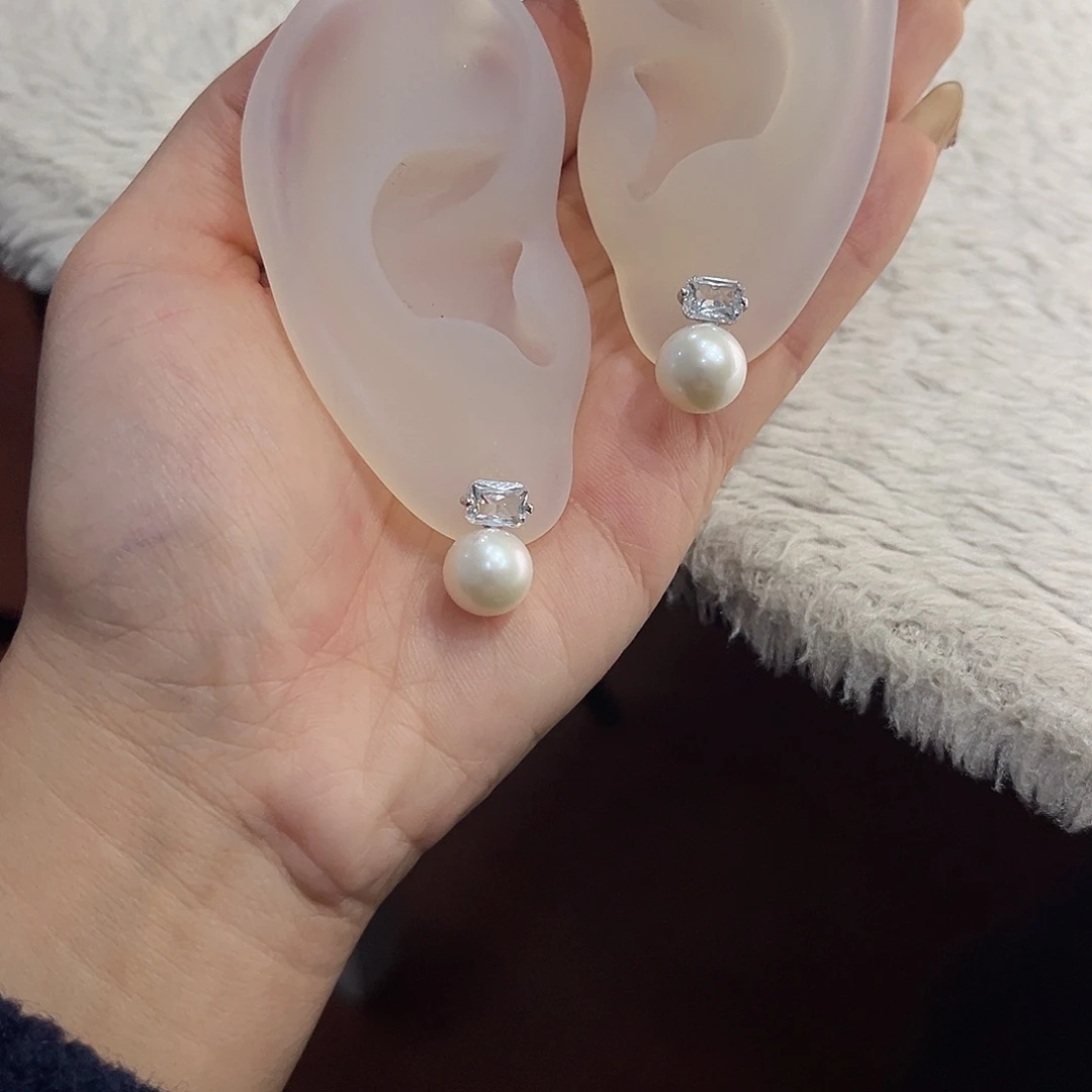 银S925镶嵌耳饰淡水珍珠