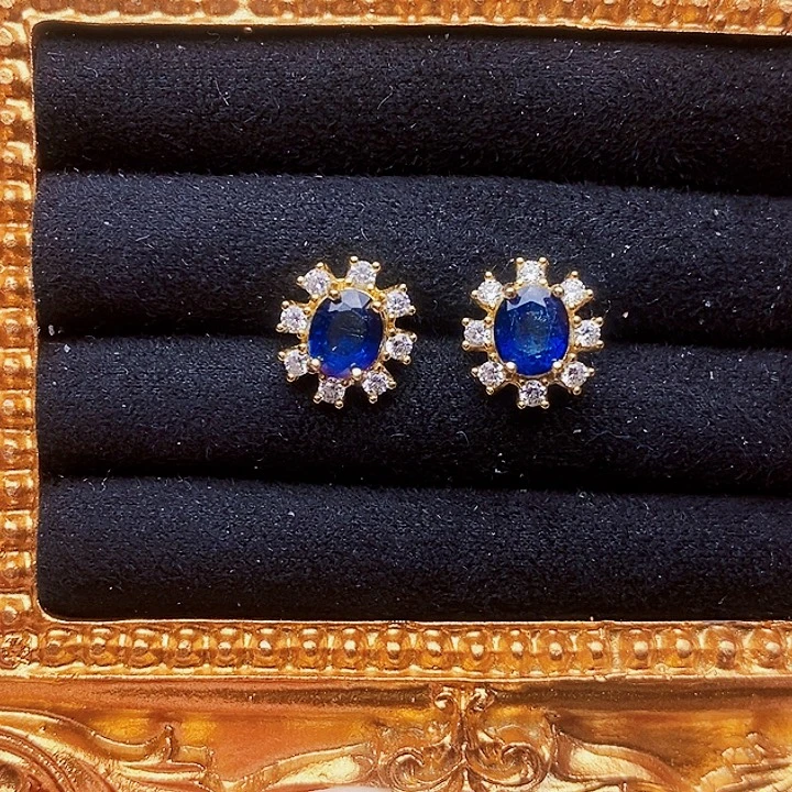 蓝宝石银S925镶嵌耳饰