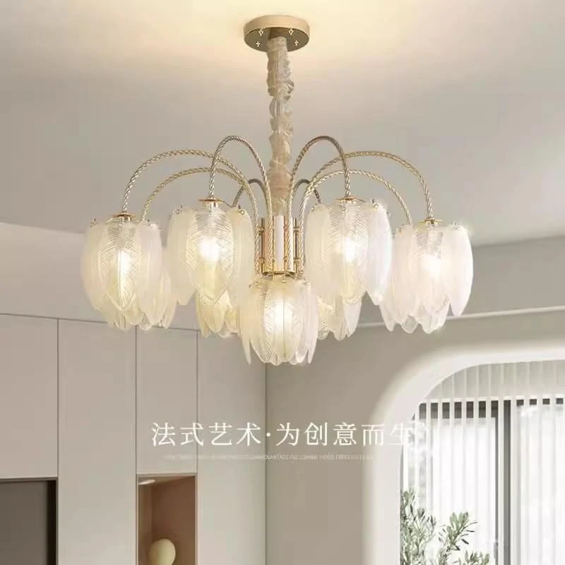 法式轻奢吊灯羽毛网红奶油风客厅灯简约现代水晶主灯卧室餐厅灯具