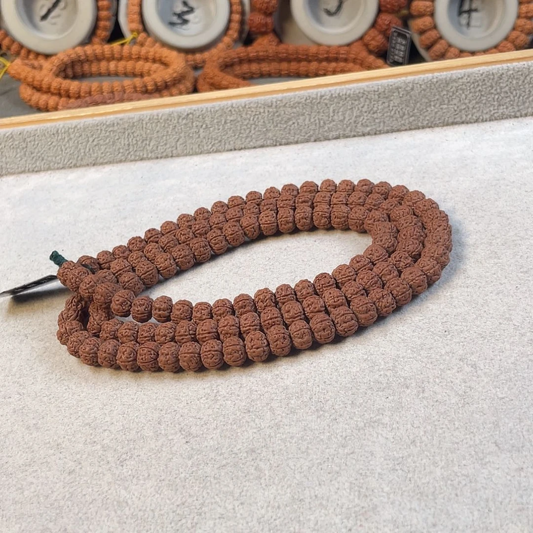 嗯***嗯金刚菩提吊坠老树王