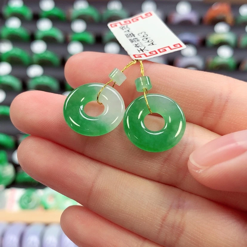 【闪购商品】未镶嵌戒指翡翠甜甜圈一对