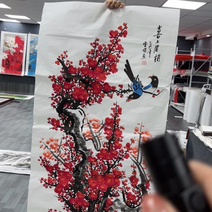 字画等多种形式的艺术作品和艺术作品