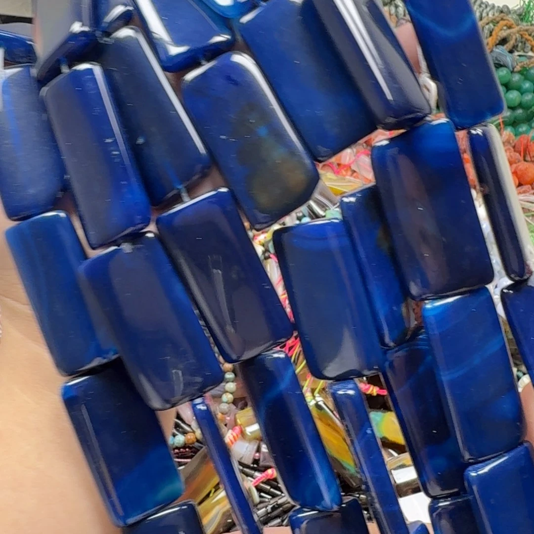 水晶珠宝半成品未镶嵌蓝玛恼扁管一条