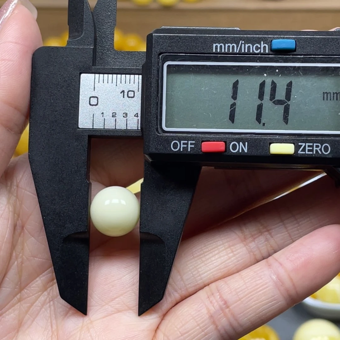 蜜蜡裸石未镶嵌花***贵