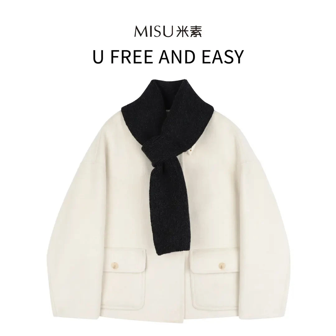 MISU米素厚款轻奢秋冬针织围巾短款大衣125D611