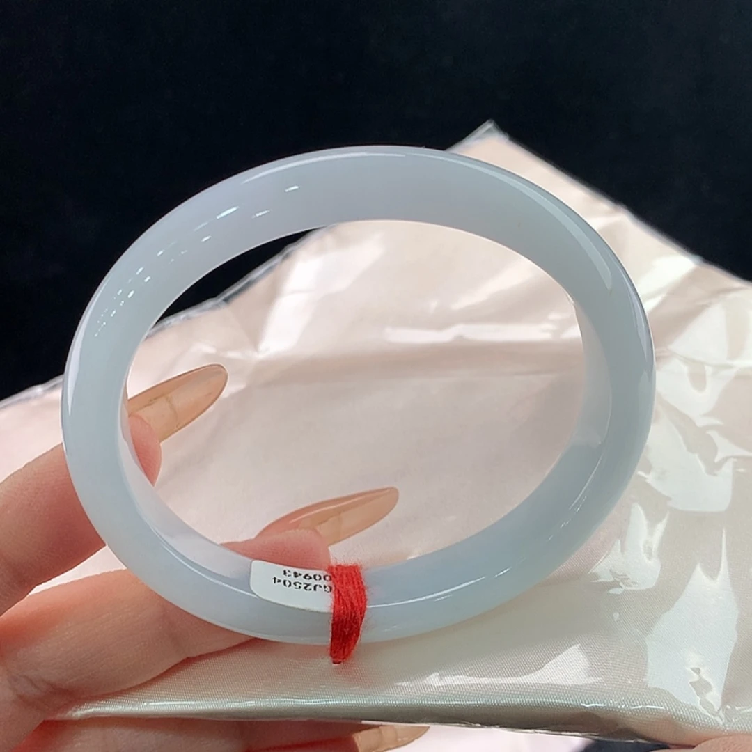 【闪购商品】未镶嵌手镯翡翠海**色贵59.7