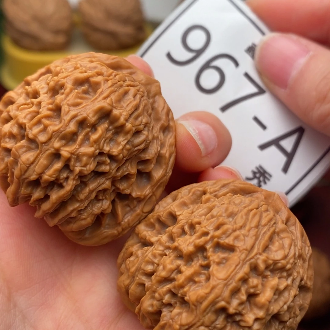 文玩核桃把件南疆39……