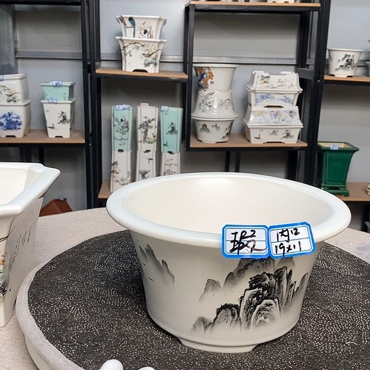 紫砂的花盆很漂亮23