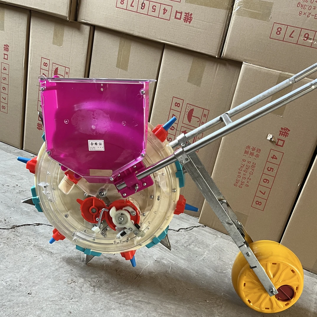 滚动式单下种播种机可播种玉米，黄豆，高粱