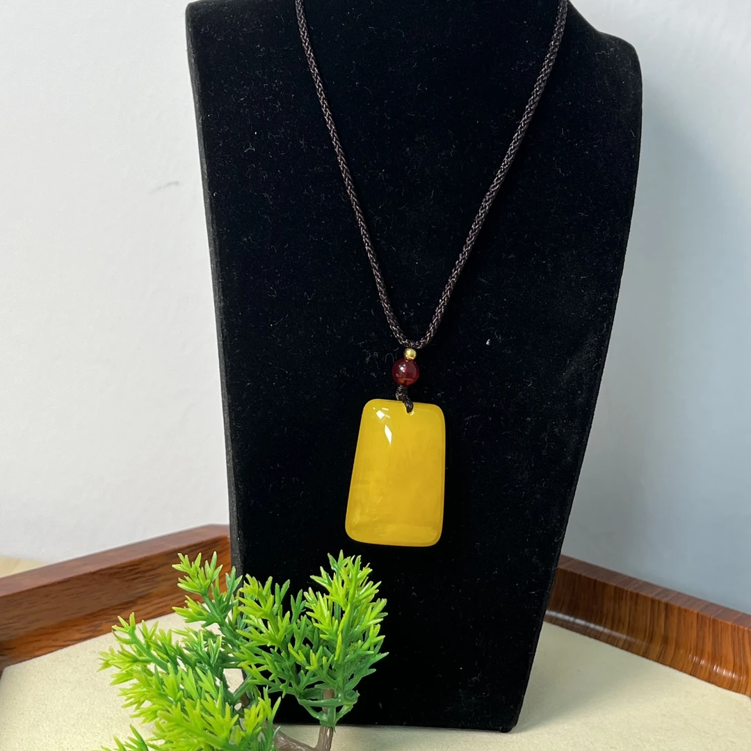 W111古巴新蜜小无事牌锁骨链