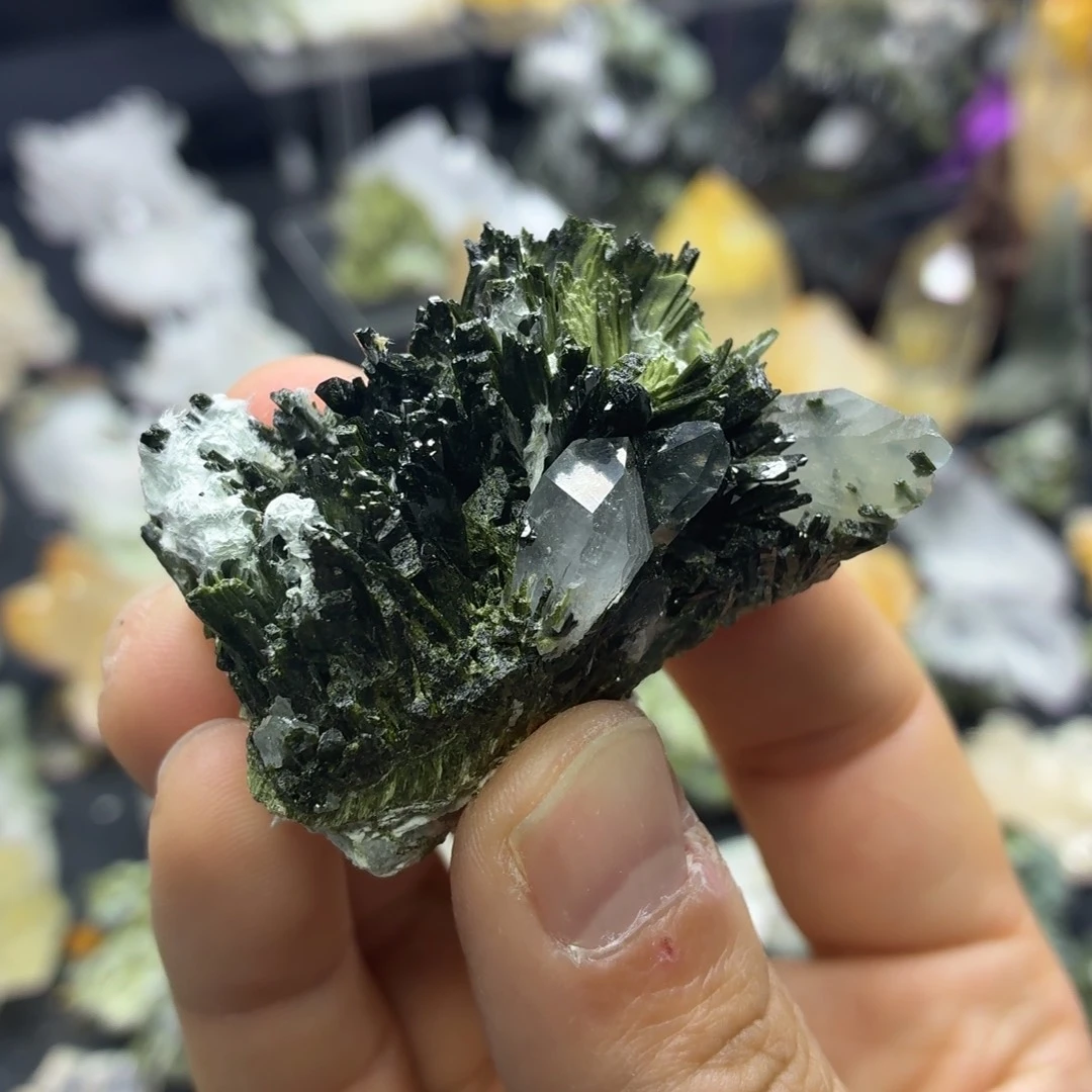 石材绝美绿帘花园