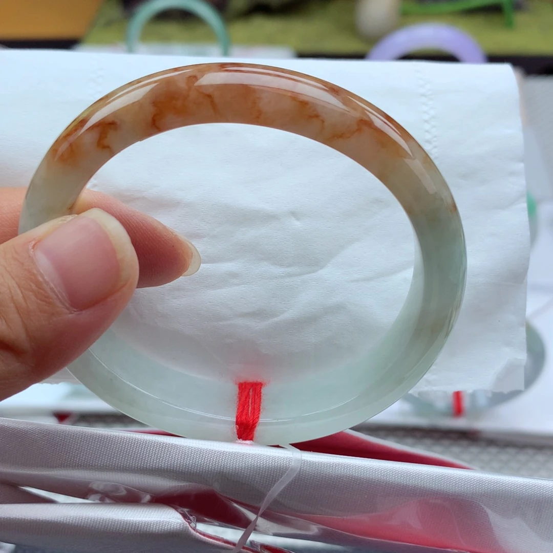 翡翠手镯未镶嵌纯天然02