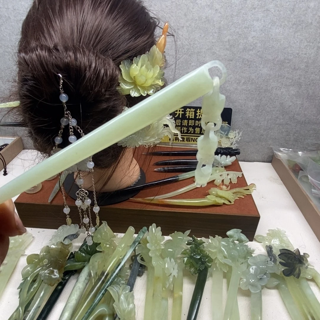 蛇纹石玉未镶嵌发饰