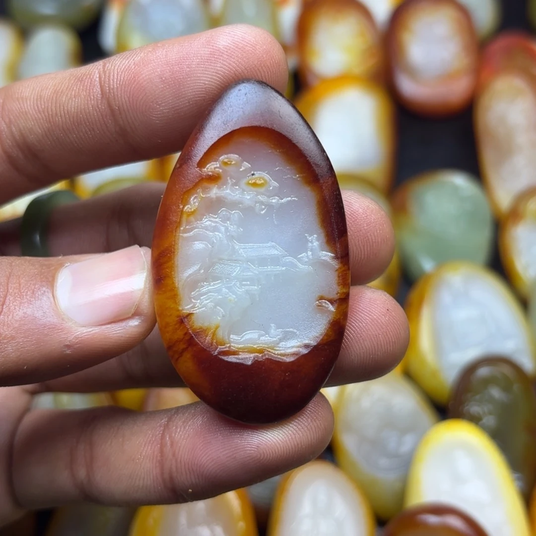 和田玉颈饰未镶嵌