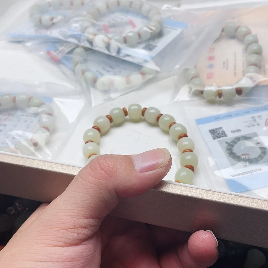 未镶嵌手链和田玉