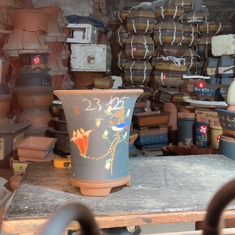 紫砂花盆蓝花盆一个