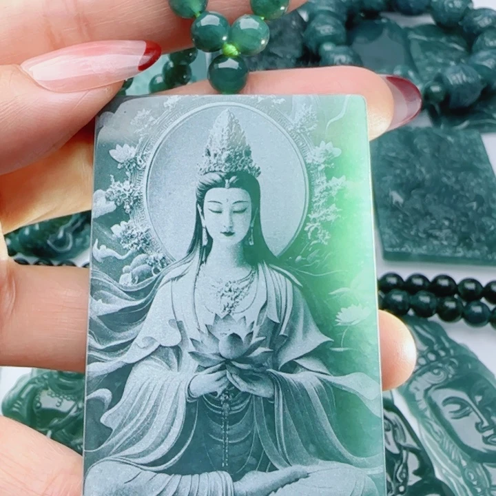 翡翠未镶嵌颈饰多样性发货天然A货翡翠