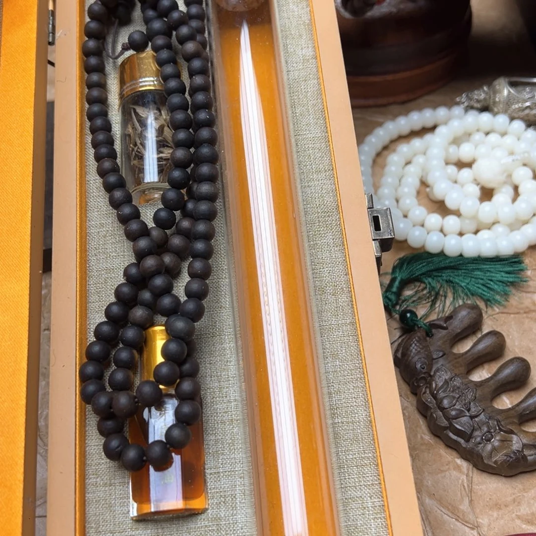 滴血莲花菩提吊坠