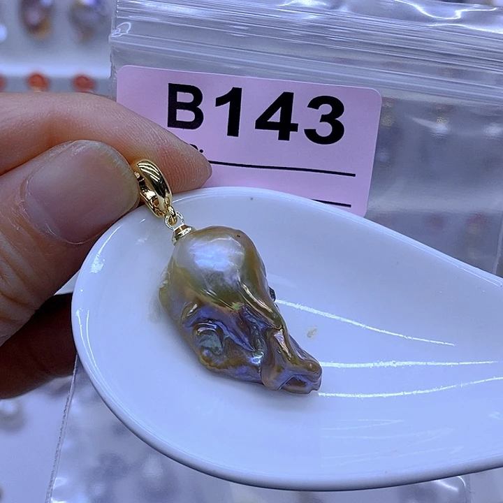 未镶嵌淡水珍珠颈饰
