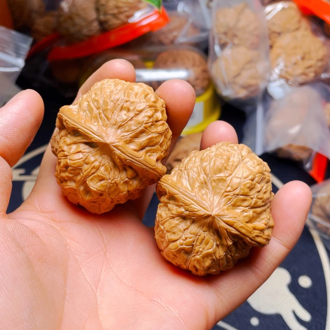 文玩核桃吊坠南瓜墩