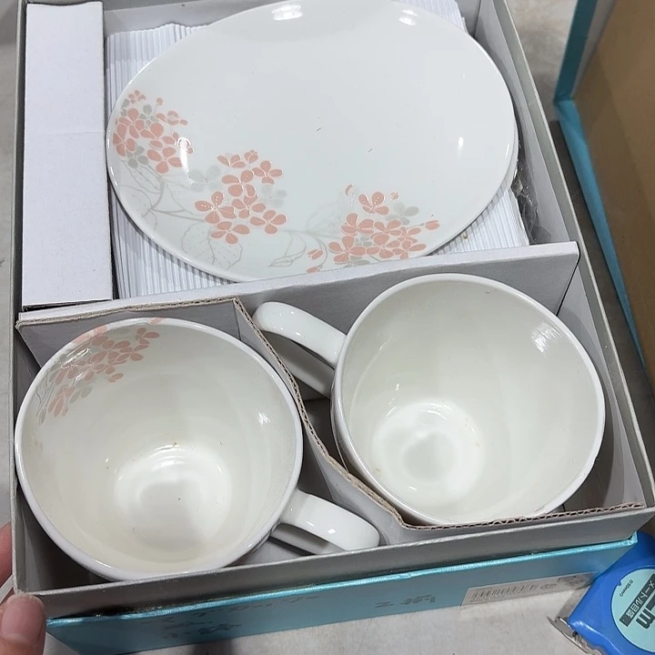 卡***卡瓷片瓷器工艺品瓷片