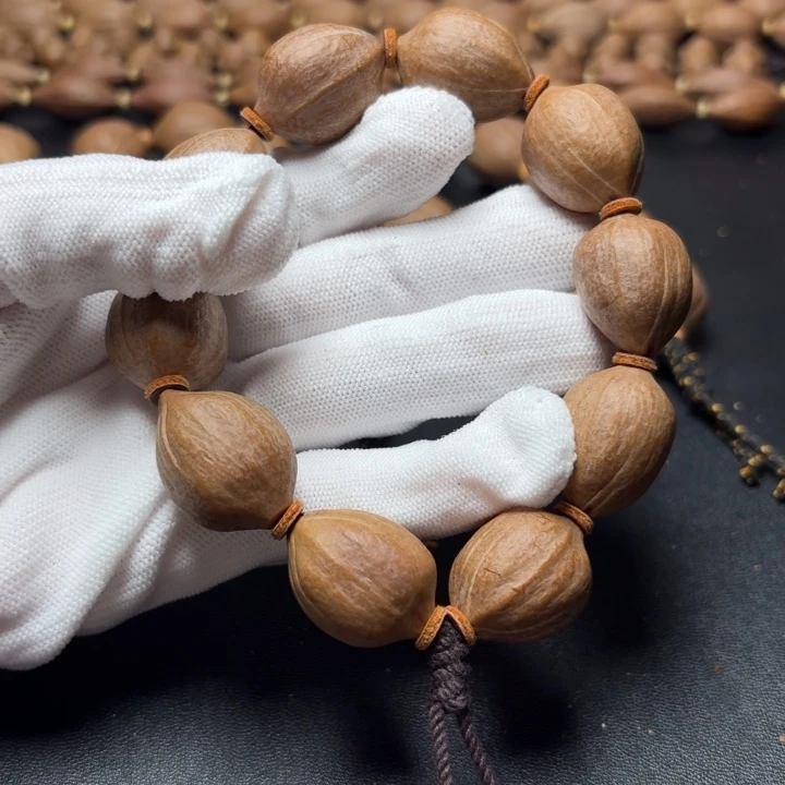 橄榄核手串/手链1. 8老树素核铁核