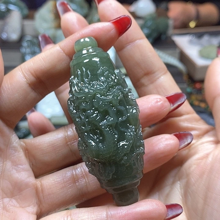 和田玉挂件未镶嵌