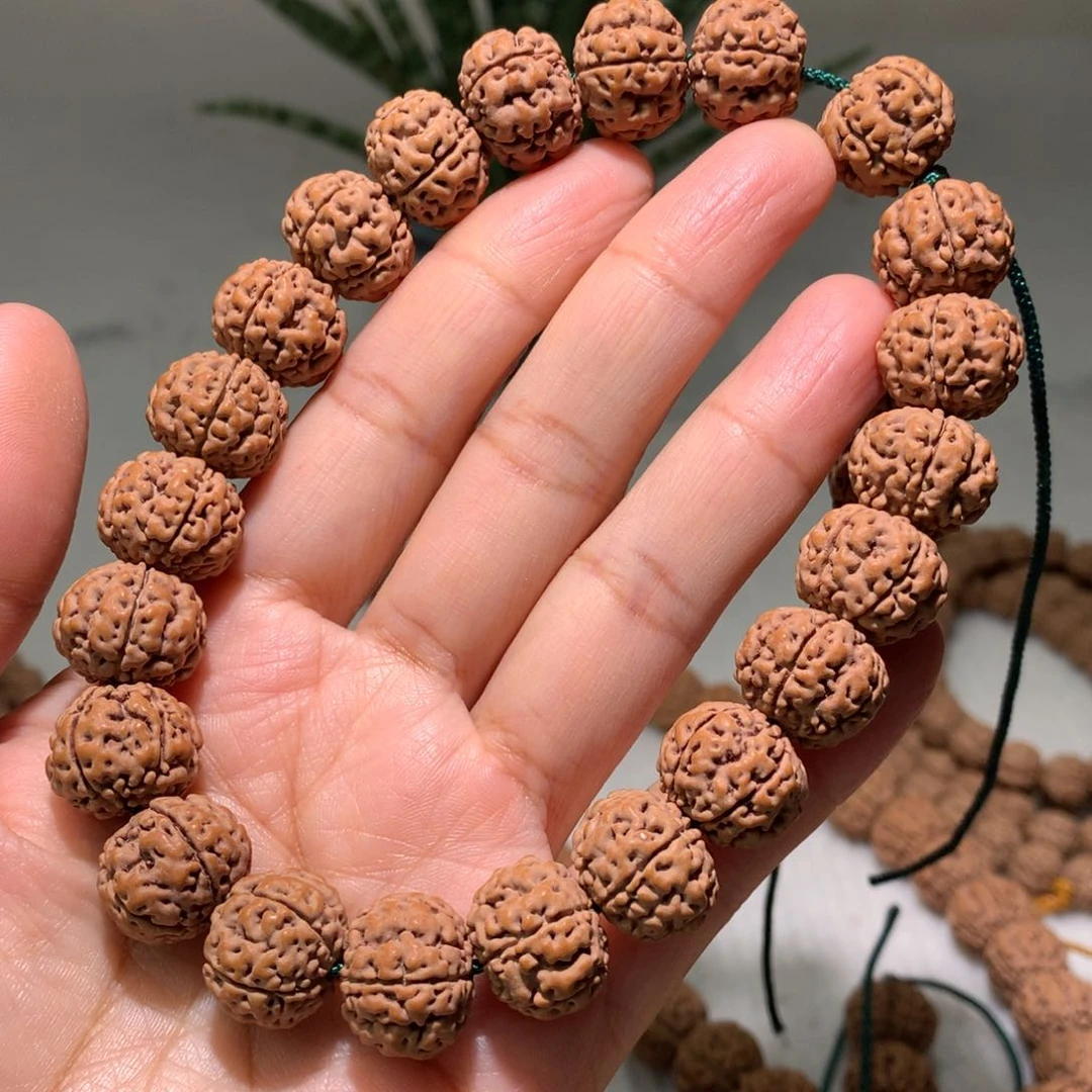 金刚菩提吊坠为****了龙珠手串15.2