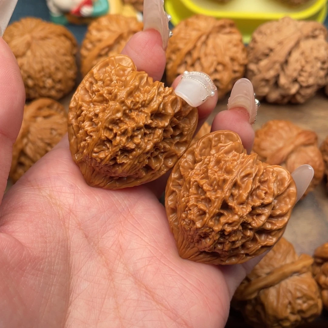 小***儿文玩核桃把件全品满天星38