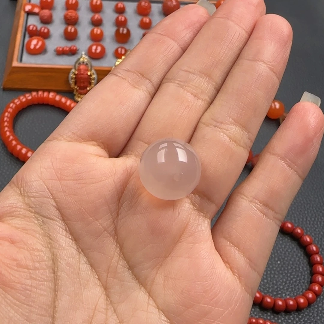 L****南红玛瑙未镶嵌单珠