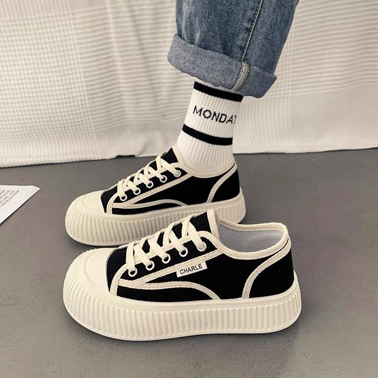 帆布鞋低帮女2025新款系带圆头厚底舒适百搭饼干鞋休闲运动鞋女