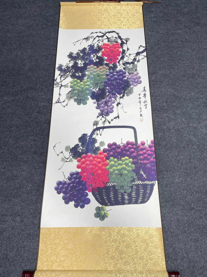 《春华秋实.葡萄》 宽45高140 国画