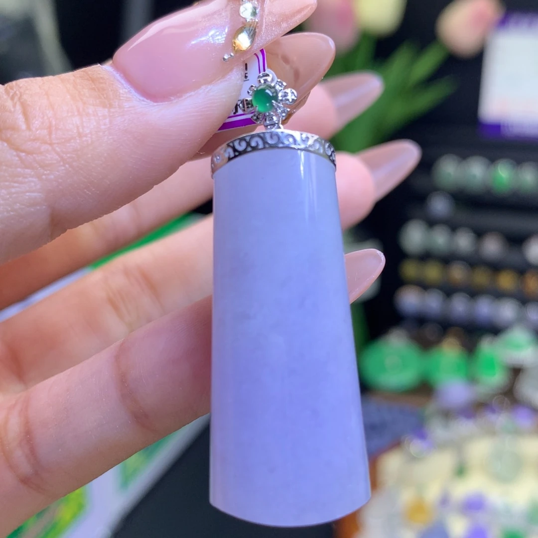 翡翠颈饰18K金镶嵌天然