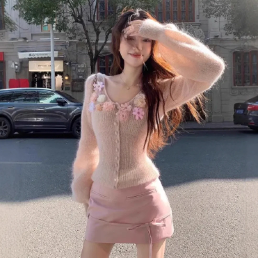 225甜美温柔风V领长袖针织衫上衣女春季微透薄款软糯显瘦毛衣